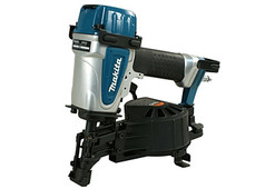 Цвяхів пістолет Makita AN454