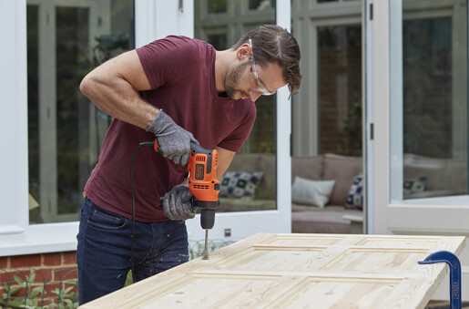 Дриль мережевий ударний BLACK+DECKER BEH200 фото 5
