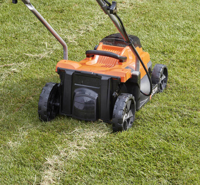 Газонокосарка акумуляторна BLACK+DECKER BCMW3336L1 фото 4