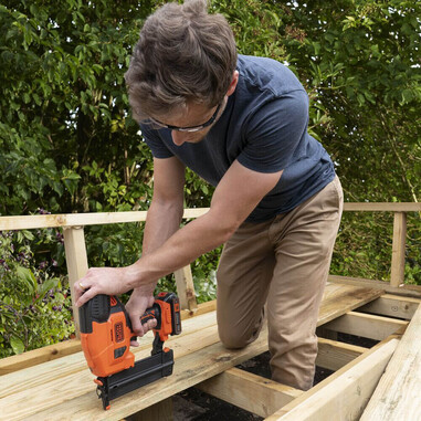 Пістолет цвяхів BLACK+DECKER BCNG01N фото 2