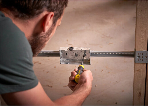 Викрутка Cushion Grip під шліць Ph3 із довжиною жала 150 мм STANLEY 0-64-949 фото 2