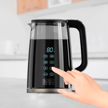 Електрочайник BLACK+DECKER BXKE2206E фото 2