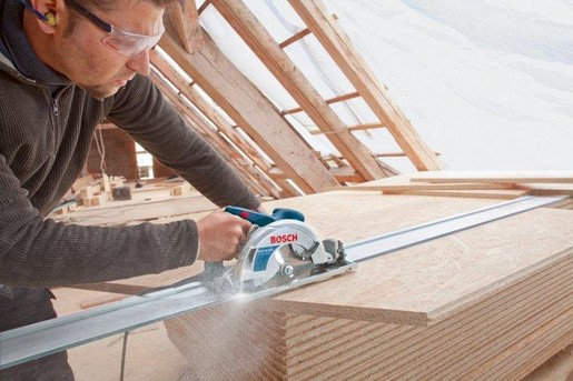 Ручна дискова пилка (циркулярка ручна) Bosch GKS 55+ GCE (картон) (0601682100) фото 3