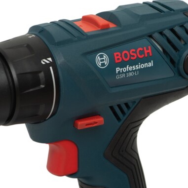 Акумуляторний дриль-шурупокрут Bosch GSR 180-Li Professional з набіром насадок (06019F810A) фото 3