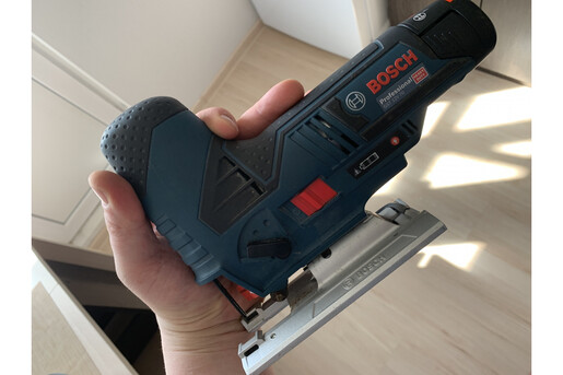 Електролобзик Bosch GST 12V-70 (10,8 V-LI) Картон соло (06015A1001) фото 3