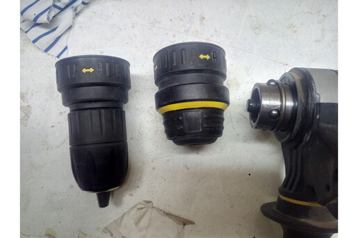 Перфоратор DeWALT D25144K фото 3