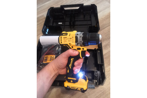Дриль-шуруповерт акумуляторний безщітковий DeWALT DCD701D2 фото 4