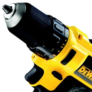Шуруповерт DeWALT DCD710D2 фото 2