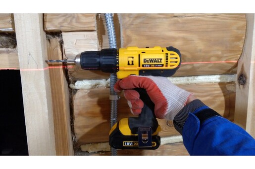 Дриль-шуруповерт з ударом DeWALT DCD776C2 фото 3