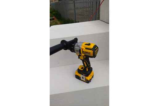 Акумуляторний шуруповерт DeWALT DCD991NT фото 4