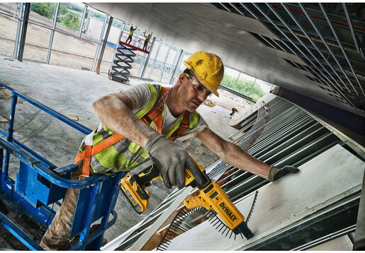 Шуруповерт акумуляторний безщітковий DeWALT DCF620N фото 5