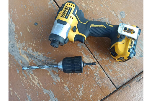 Шуруповерт ударний безщітковий DeWALT DCF801N фото 3