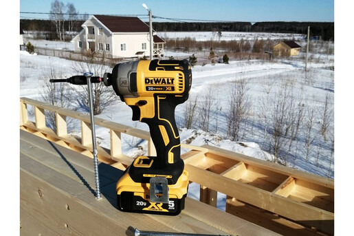 Шуруповерт ударний DeWALT DCF887P2 фото 3