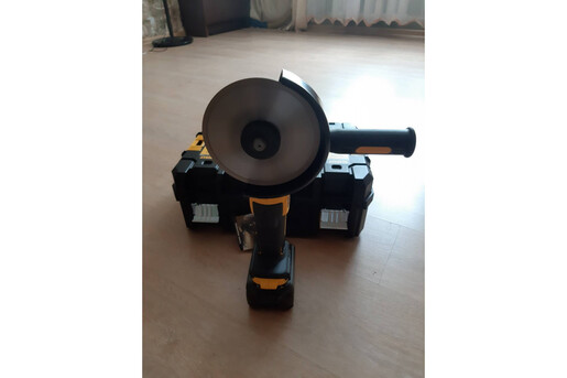 Акумуляторна болгарка DeWALT DCG405N фото 5