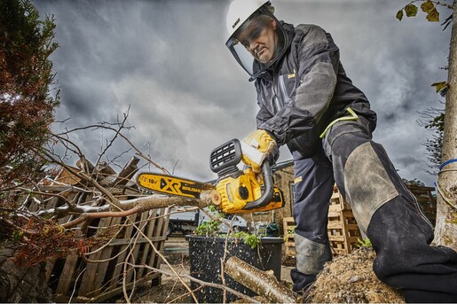 Пила ланцюгова акумуляторна безщіткова DeWALT DCM565N фото 2