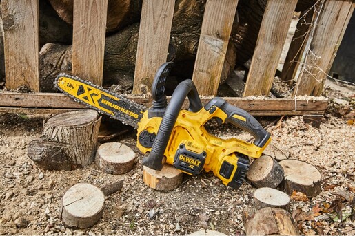 Пила ланцюгова акумуляторна безщіткова DeWALT DCM565N фото 3