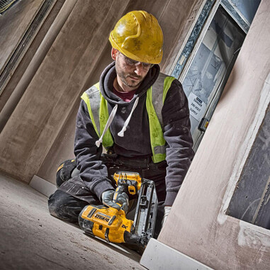 Пістолет цвяхів акумуляторний безщітковий DeWALT DCN660D2 фото 5