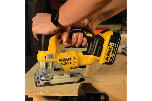 Лобзик акумуляторний безщітковий DeWALT DCS334NT фото 3