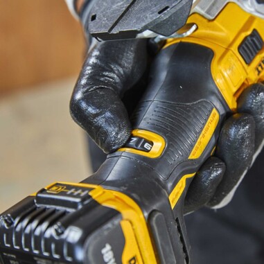 Лобзик акумуляторний безщітковий DeWALT DCS335NT фото 3