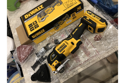 Багатофункціональний інструмент акумуляторний безщітковий DeWALT DCS356N фото 5