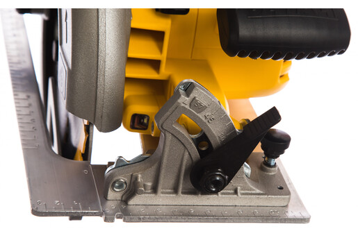Пила дискова акумуляторна DeWALT DCS570N фото 4