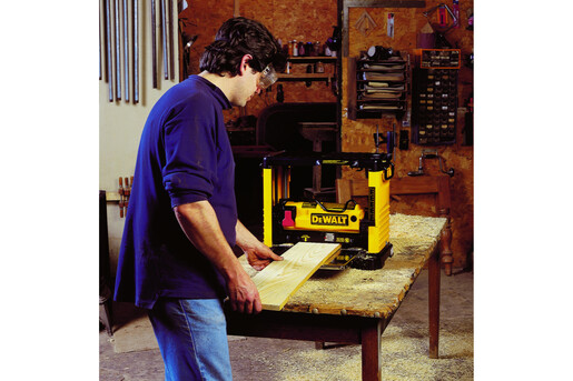 Верстат рейсмусний DeWalt DW733 фото 4