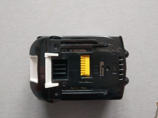 Акумулятор Makita BL1830B (632G12-3) фото 4