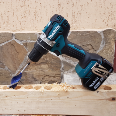 Акумуляторний ударний безщітковий шуруповерт Makita DHP484RTE фото 3