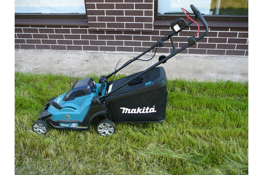 Акумуляторна газонокосарка Makita DLM432CT2 фото 5