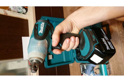 Гайковерт Makita DTW251Z фото 4