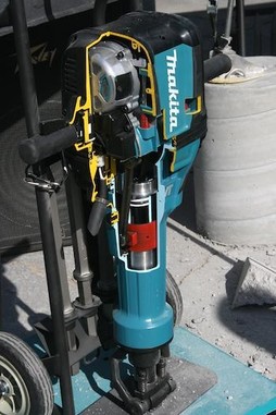 Відбійний молоток Makita HM1812 фото 4