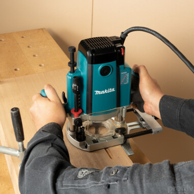 Фрезер Makita RP2303FCJ фото 4